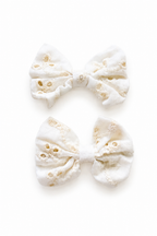 Medium Embroidery Bow