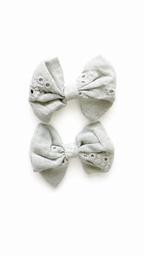Medium Embroidery Bow